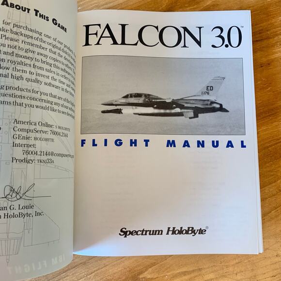 Falcon 3.0 Spectrum HoloByte IBM Flight Manual 1993 Paperback Vintage 3rd Ed - Picture 7 of 13